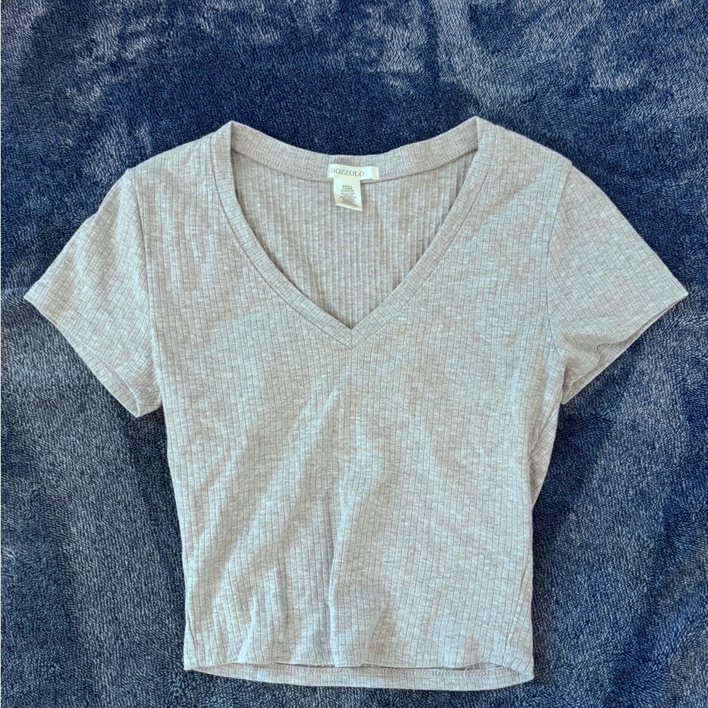 Bozzolo Heather Gray V-Neck Short Sleeve Tee